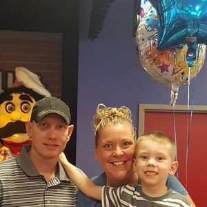 Meet your Posher, Denise